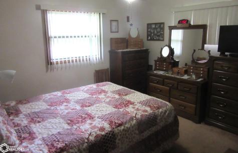 935 W M Street Forest City IA 50436