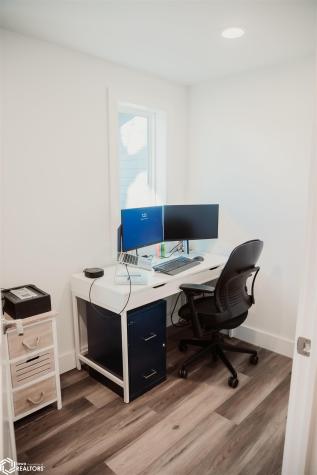 4466 Park Avenue Clear Lake IA 50428