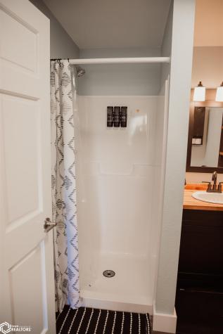 4466 Park Avenue Clear Lake IA 50428