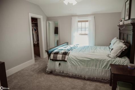 4466 Park Avenue Clear Lake IA 50428