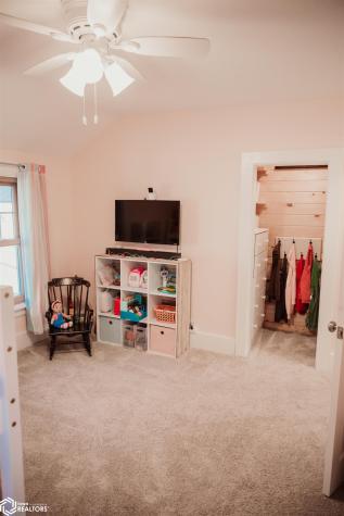 4466 Park Avenue Clear Lake IA 50428