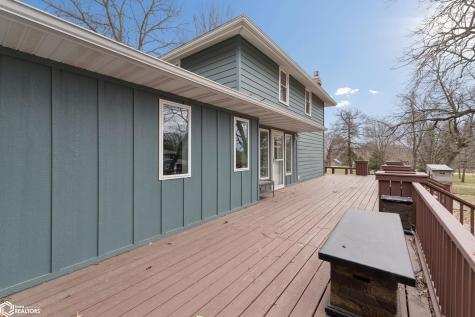 4466 Park Avenue Clear Lake IA 50428