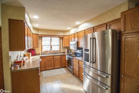 122 Parkside Drive Algona IA 50511
