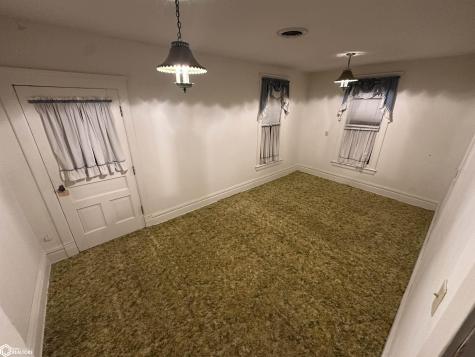 120 1st Avenue SE Clarion IA 50525