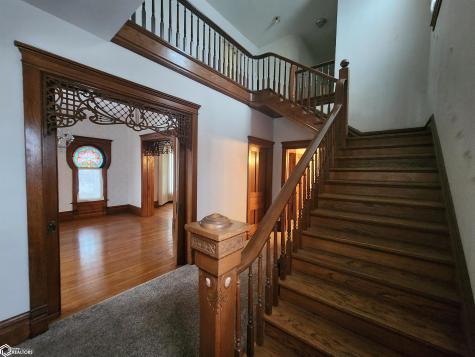 120 1st Avenue SE Clarion IA 50525
