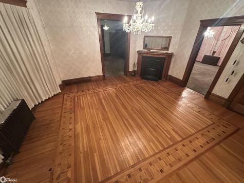 120 1st Avenue SE Clarion IA 50525