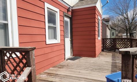 935 11th Street NE Mason City IA 50401