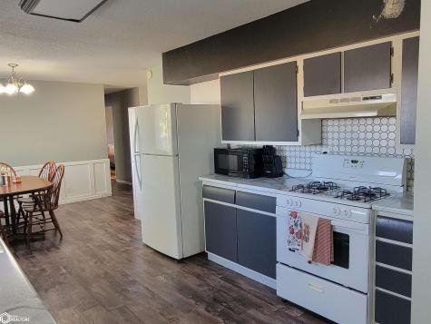 1221 S Main Street Clarion IA 50525