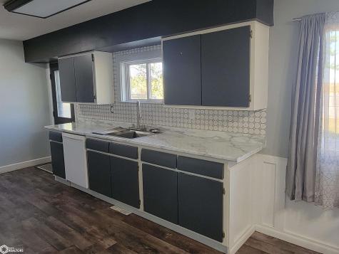 1221 S Main Street Clarion IA 50525