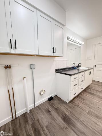321 S Van Kirk Street Latimer IA 50452