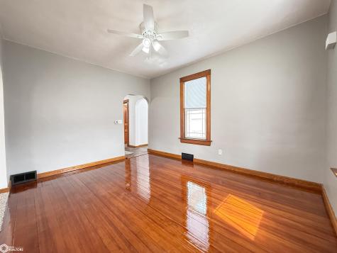 321 S Van Kirk Street Latimer IA 50452
