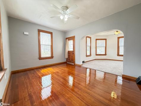 321 S Van Kirk Street Latimer IA 50452