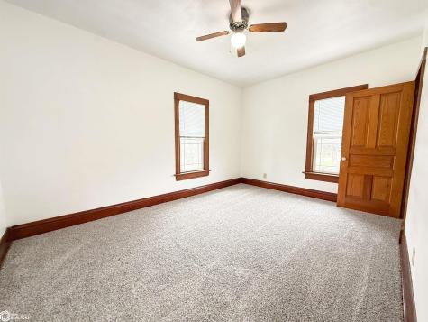 321 S Van Kirk Street Latimer IA 50452
