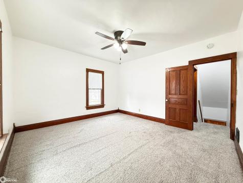 321 S Van Kirk Street Latimer IA 50452