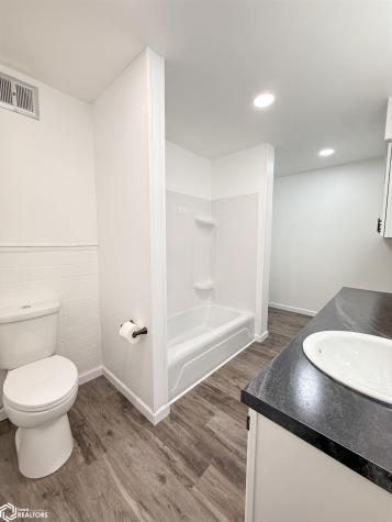 321 S Van Kirk Street Latimer IA 50452