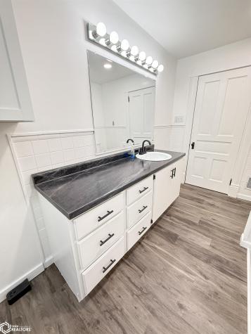 321 S Van Kirk Street Latimer IA 50452