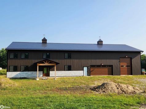 1368 12th Street NE Mason City IA 50401