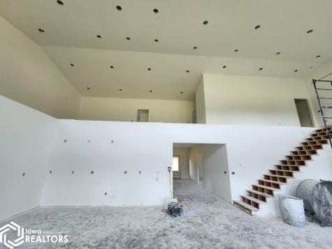 1368 12th Street NE Mason City IA 50401