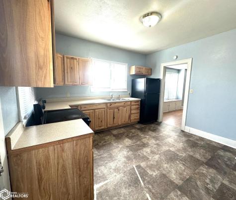 912 River Street Iowa Falls IA 50126