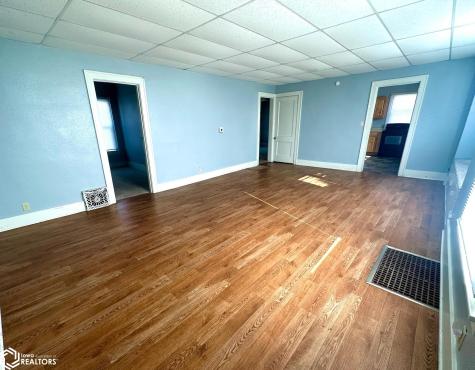 912 River Street Iowa Falls IA 50126
