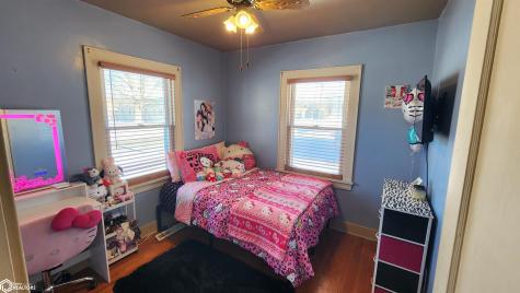 1029 1st Street NE Mason City IA 50401