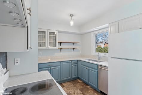 704 N Shore Drive Clear Lake IA 50428