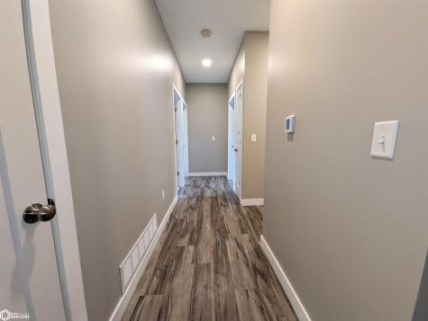 1610 W 7th Avenue N Clear Lake IA 50428