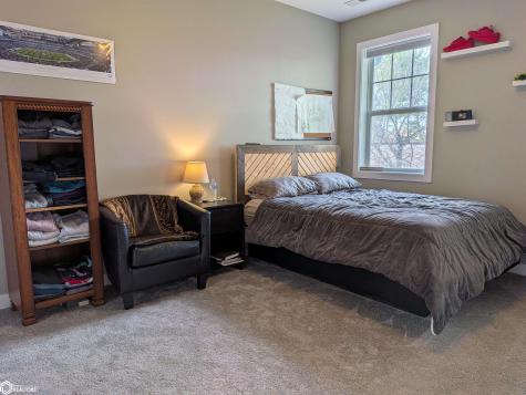 1610 W 7th Avenue N Clear Lake IA 50428