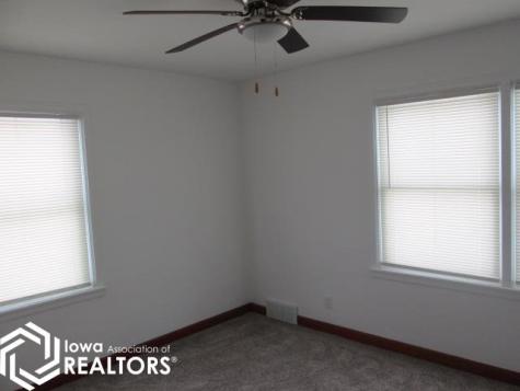 711 1st Street NE Belmond IA 50421