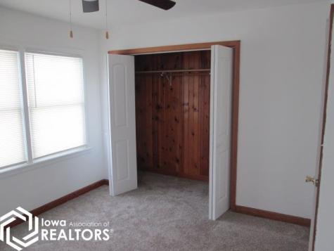 711 1st Street NE Belmond IA 50421