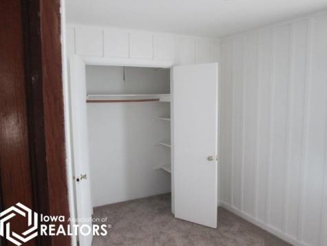 711 1st Street NE Belmond IA 50421