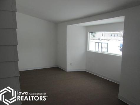 711 1st Street NE Belmond IA 50421