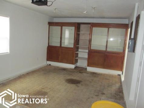 711 1st Street NE Belmond IA 50421