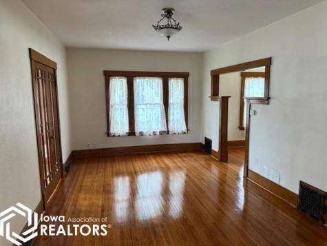 405 N Phillips Street Algona IA 50511