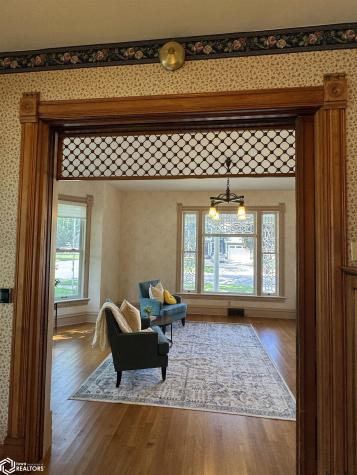 300 N 4th Street Clear Lake IA 50428