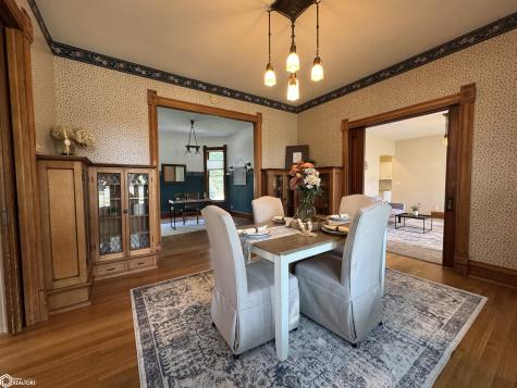 300 N 4th Street Clear Lake IA 50428