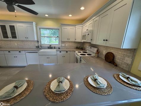 300 N 4th Street Clear Lake IA 50428