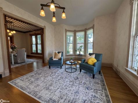 300 N 4th Street Clear Lake IA 50428