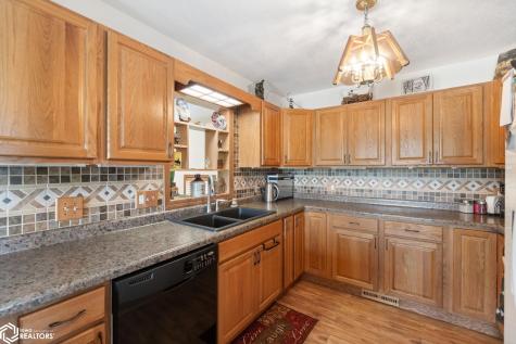 12489 285th Street Mason City IA 50401