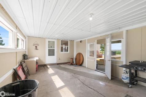 12489 285th Street Mason City IA 50401