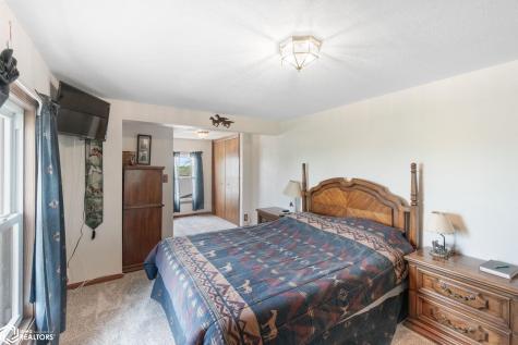 12489 285th Street Mason City IA 50401