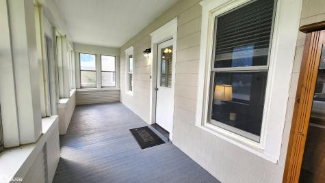 318 E Walnut Street Manly IA 50456