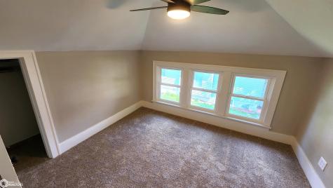 318 E Walnut Street Manly IA 50456