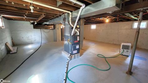 318 E Walnut Street Manly IA 50456