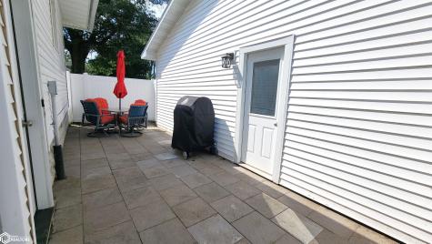 318 E Walnut Street Manly IA 50456