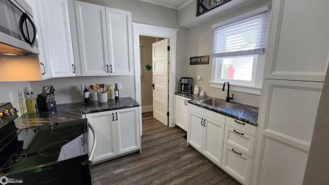 318 E Walnut Street Manly IA 50456