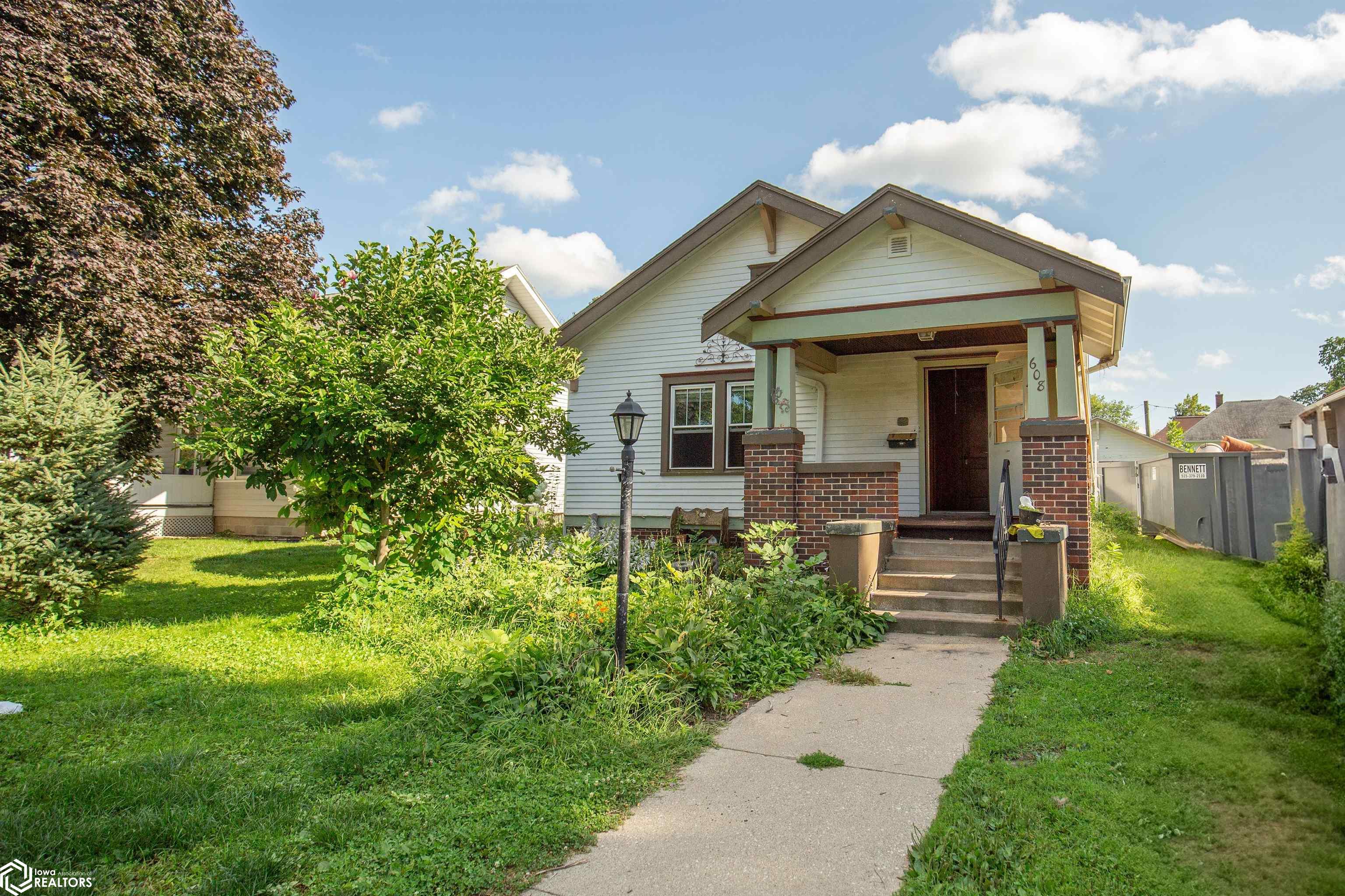 608 E Elm Street Algona IA 50511