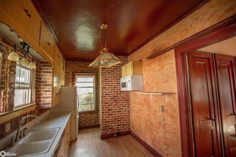 608 E Elm Street Algona IA 50511