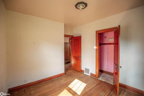 608 E Elm Street Algona IA 50511