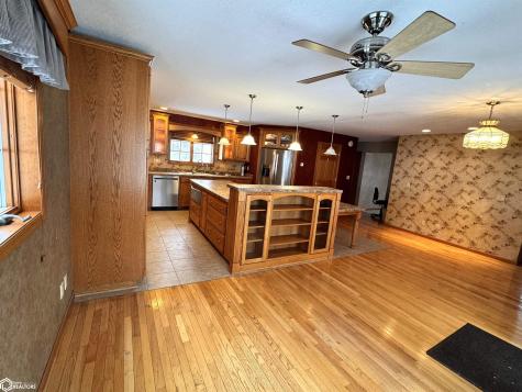 945 S 4th Street Forest City IA 50436